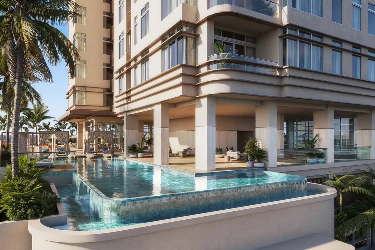 Terrace pool at the base of the Ébano tower